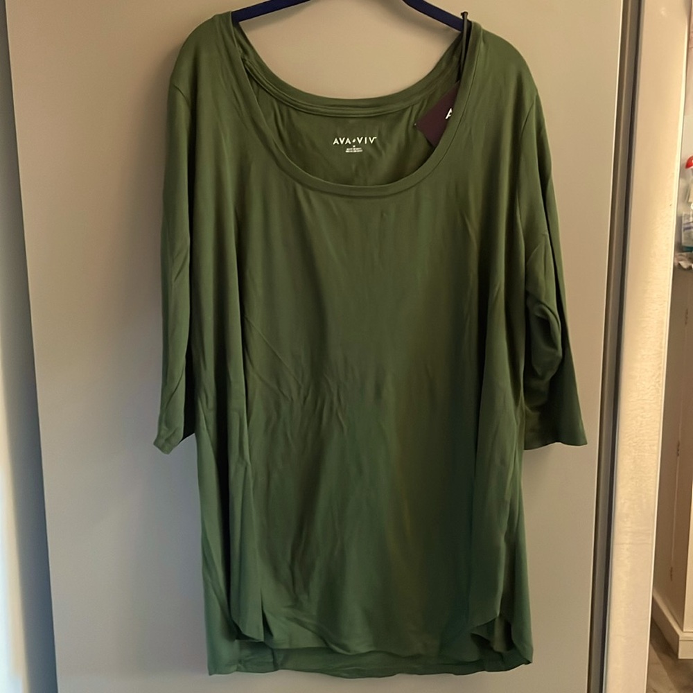 NWT, green top, Ava & Viv, size 1X 18 3/4 sleeve brand‎ new with tags